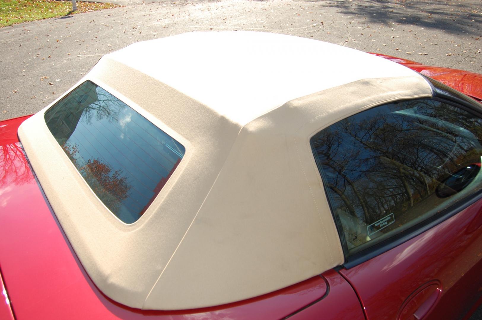 1998 Burgundy /Beige Leather Chevrolet Corvette (1G1YY32G9W5) with an 5.7 liter V8 engine, Automatic transmission, located at 6528 Lower York Road, New Hope, PA, 18938, (215) 862-9555, 40.358707, -74.977882 - Photo#15